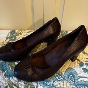 G.H Bass Women's Leather Shoes 8.5